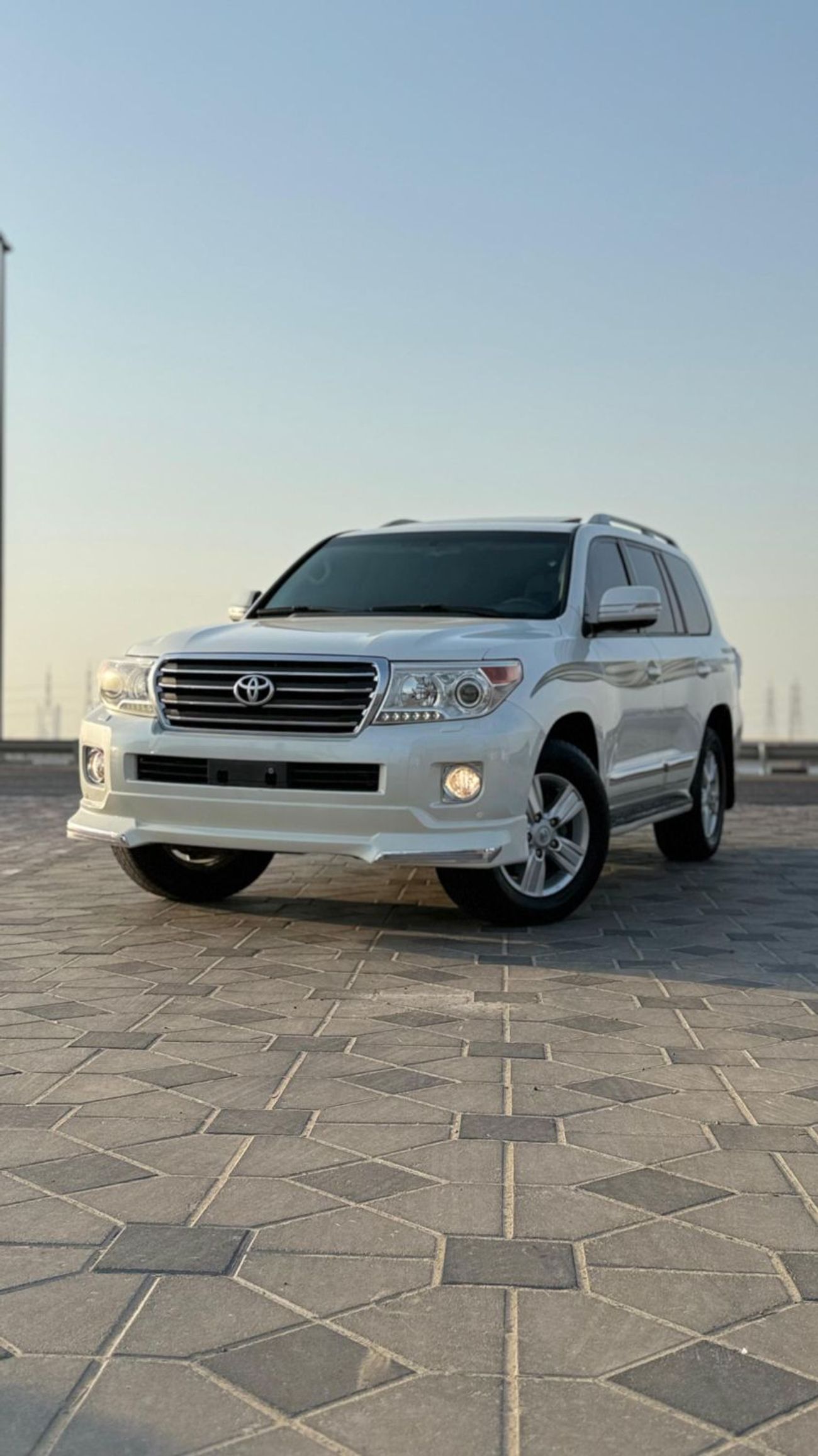 تويوتا لاند كروزر GXR 4.6L