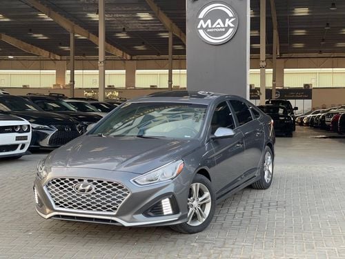 Hyundai Sonata Limited 2.4L SPORT / 2.4L V4 / FULL OPTION / SUNROOF / SCREEN / KEYLEES ENTRY AND START / SUPER CLEA