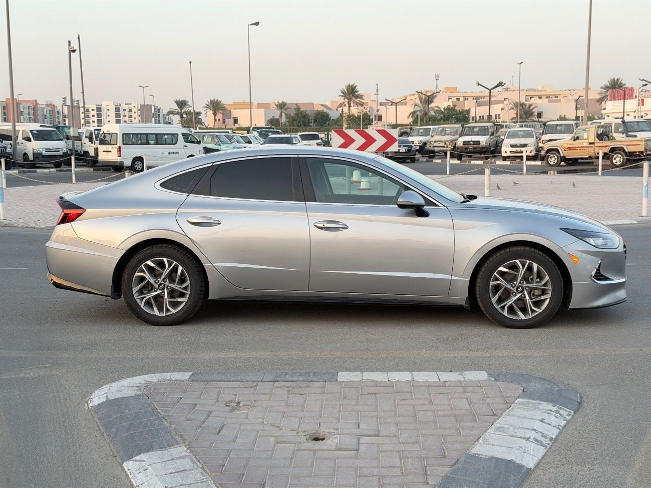 Hyundai Sonata Premium 2.5L