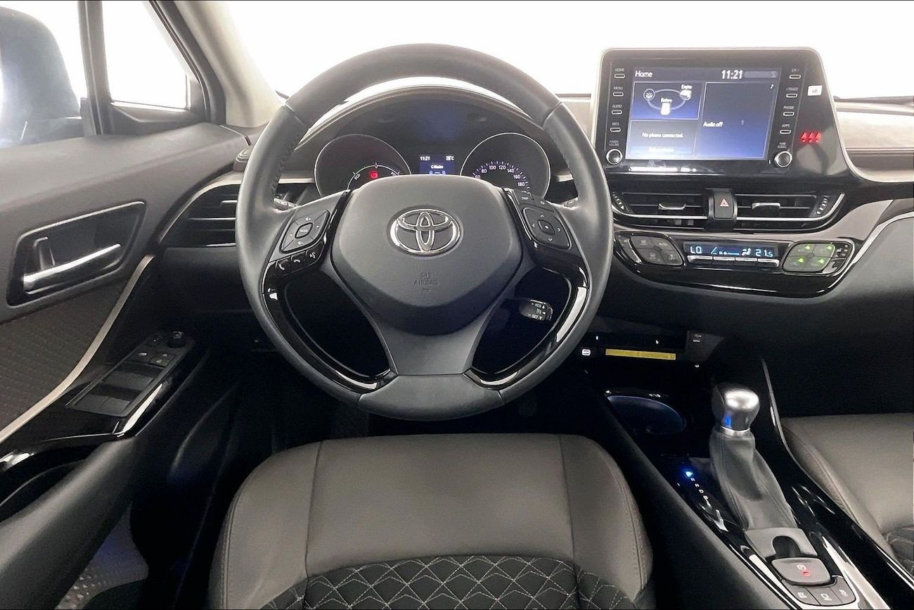 تويوتا CHR VX | National Day Celebration | شامل الضمان | 0 ﺪﻔﻋﺓ ﺃﻮﻟﻯ