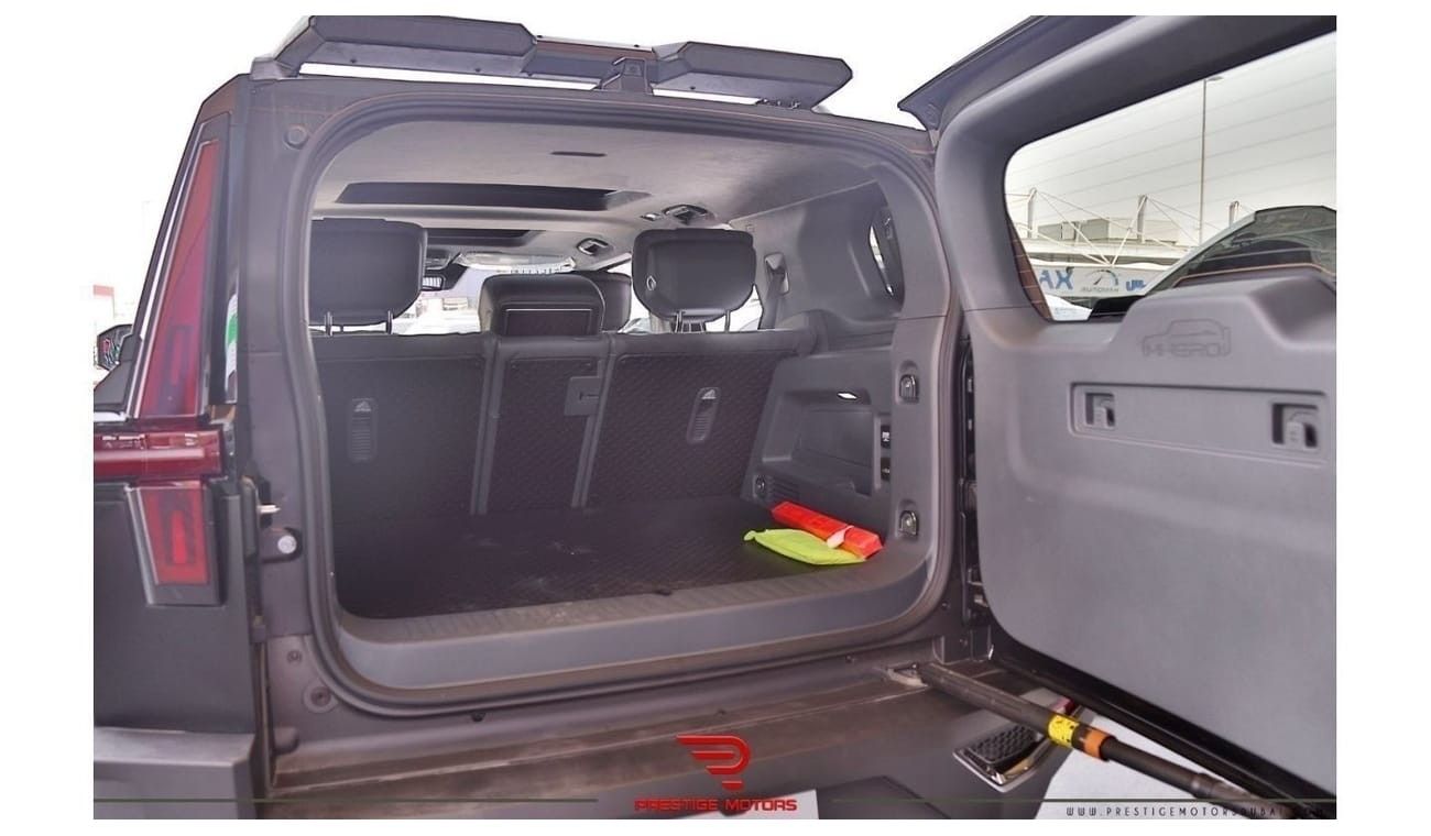 دونج فينج إم هيرو 917 Military-Inspired Hybrid SUV 2024