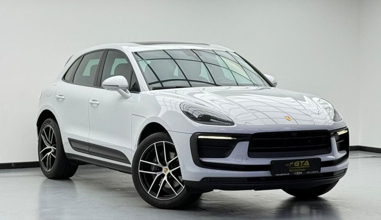 Porsche Macan Std 2.0L (252 HP) 2024 Porsche Macan, 2026 Porsche Warranty, Full Porsche Service History, Very Low 