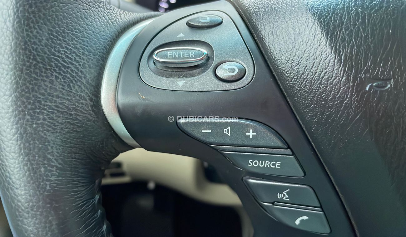 Nissan Pathfinder 3.5