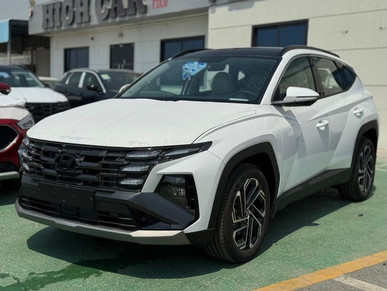هيونداي توسون PREMIUM PLUS HYUNDAI TUCSON 1.6T - 2025 MODEL - WHITE COLOR