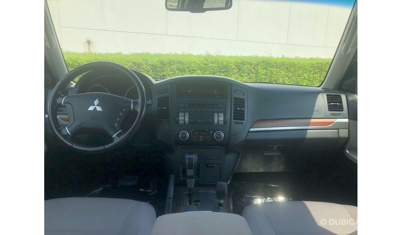 ميتسوبيشي باجيرو MITSUBISHI PAJERO CUPE SHORT WHEEL GLS V6  .EXCELLENT CONDITION 4X4