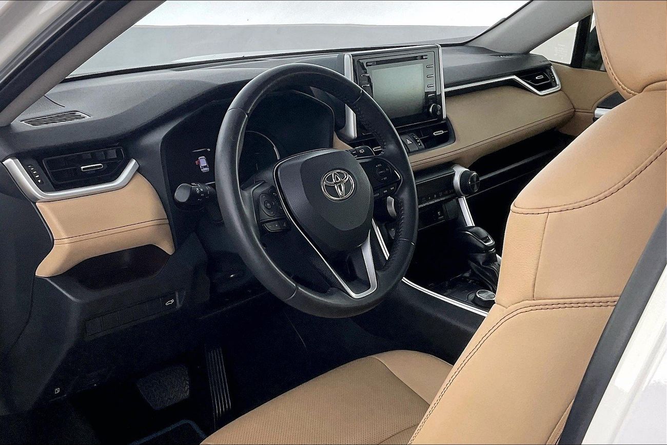 Toyota RAV4 VXR HEV | National Day Celebration | Guaranteed Warranty | 0 Down Payment