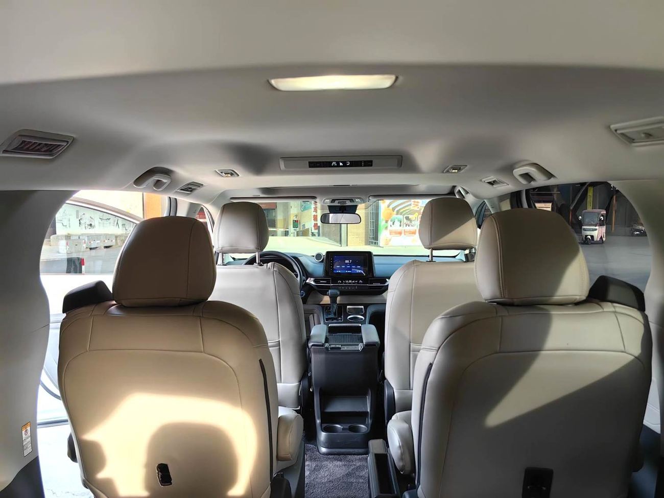 تويوتا سيينا Toyota Sienna 2.5 Comfort Edition