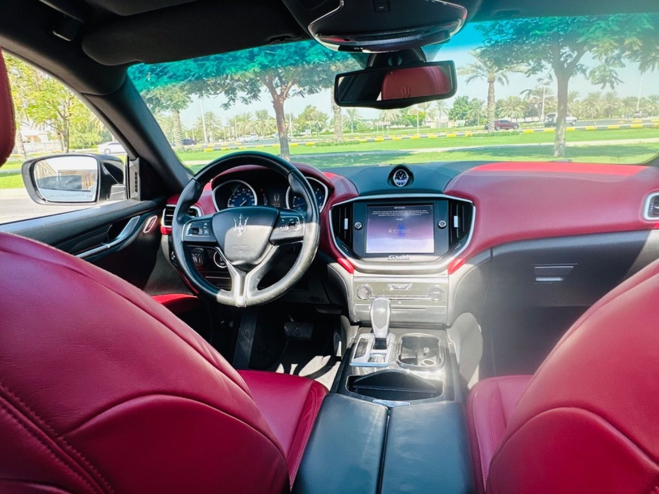 مازيراتي جيبلي S Q4 3.0L (410 HP) MASERATI GHIBLI S Q4 MODEL 2015 GCC SPACE