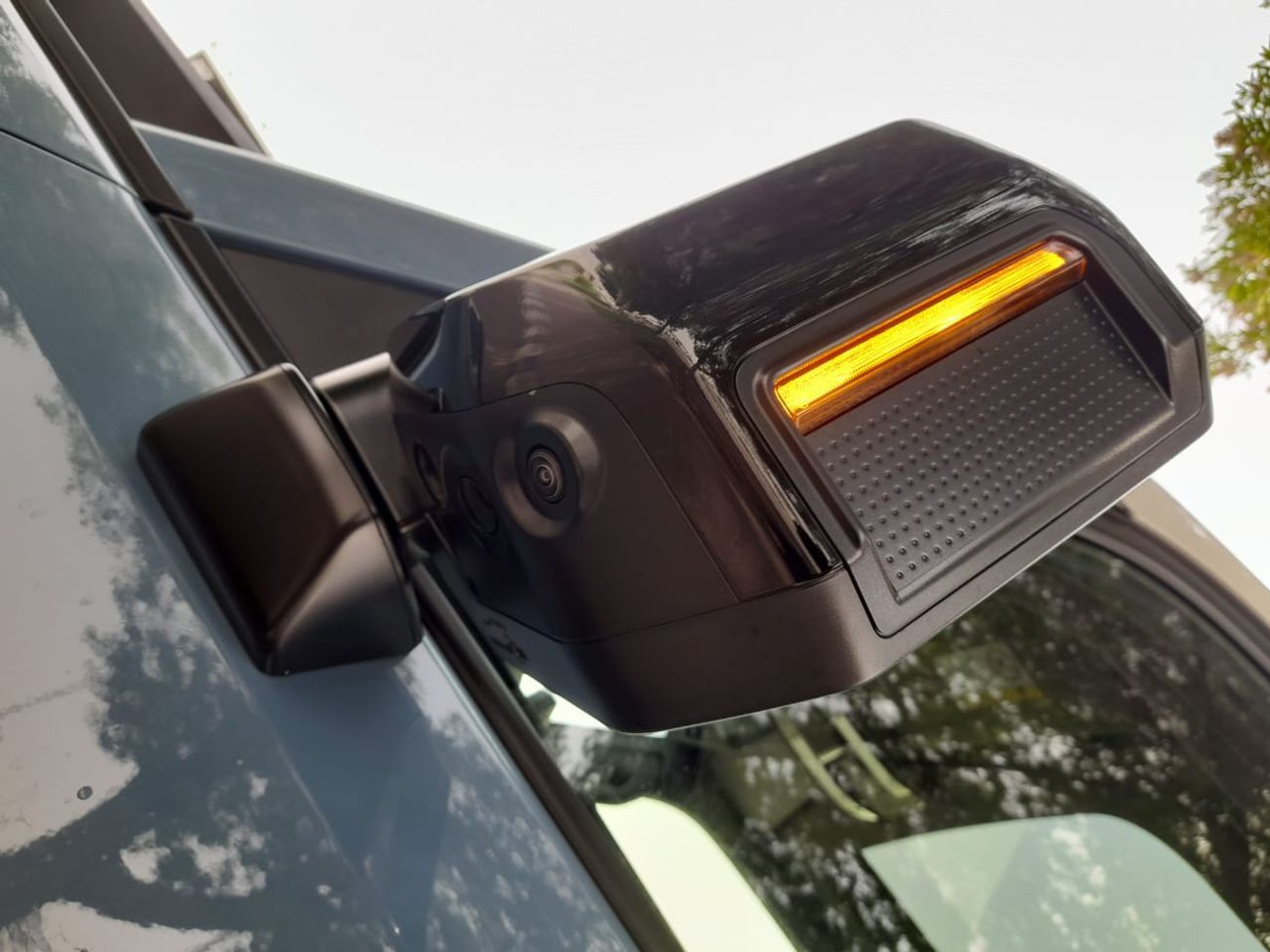 Toyota Prado Right-Hand drive Adventure plus diesel Auto two tone colour with 7 seater and coolbox