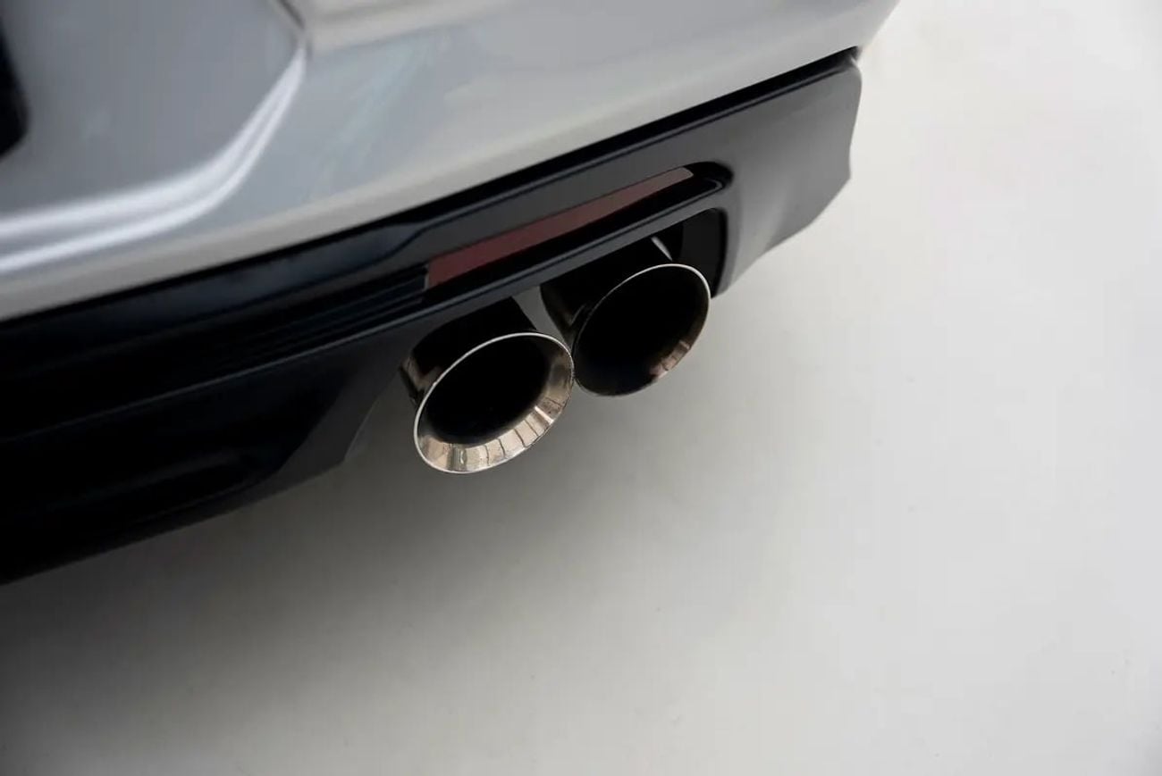 شيفروليه كامارو ZL1 ألياف الكربون 650 HP LT4 V8 | ZL1 1LE TRACK PACKAGE | 6-SPEED MANUAL