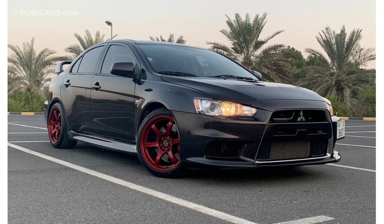 Mitsubishi Evo MITSHUBISHI EVOLUATION /2011/ GCC / SPORT / IN VERY GOOD CONDITION