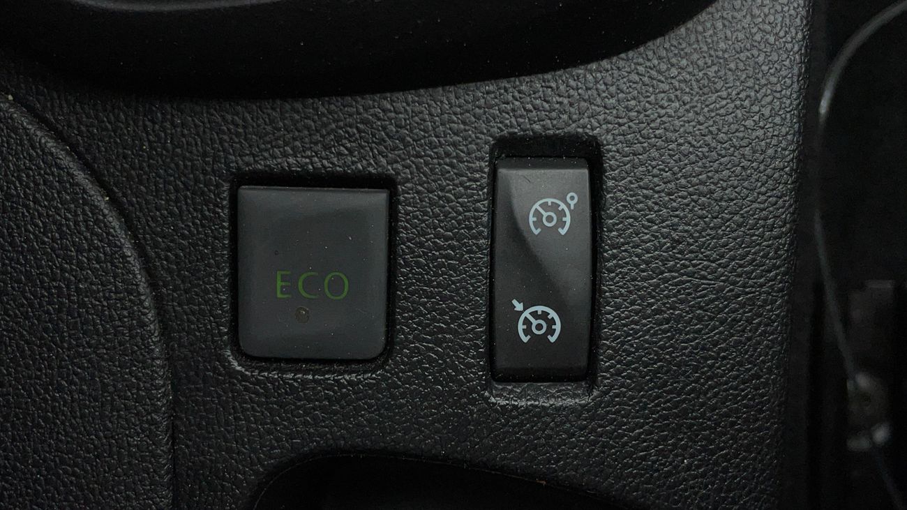 Renault Captur LE 1.6 | Zero Down Payment | Free Home Test Drive