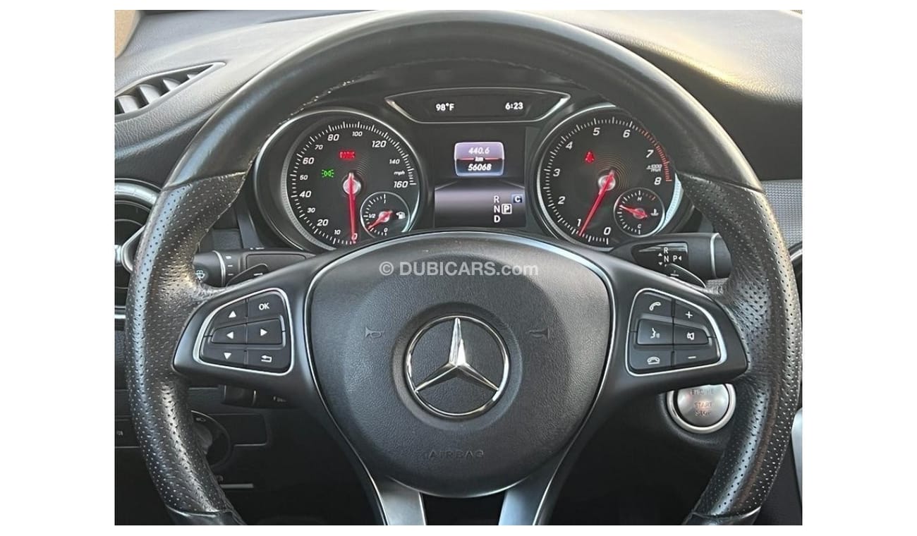 مرسيدس بنز CLA 250 GREAT OFFER MERCEDES BENZ CLA 250 2019 AMG FULL OPTIONS LOW MILEAGE