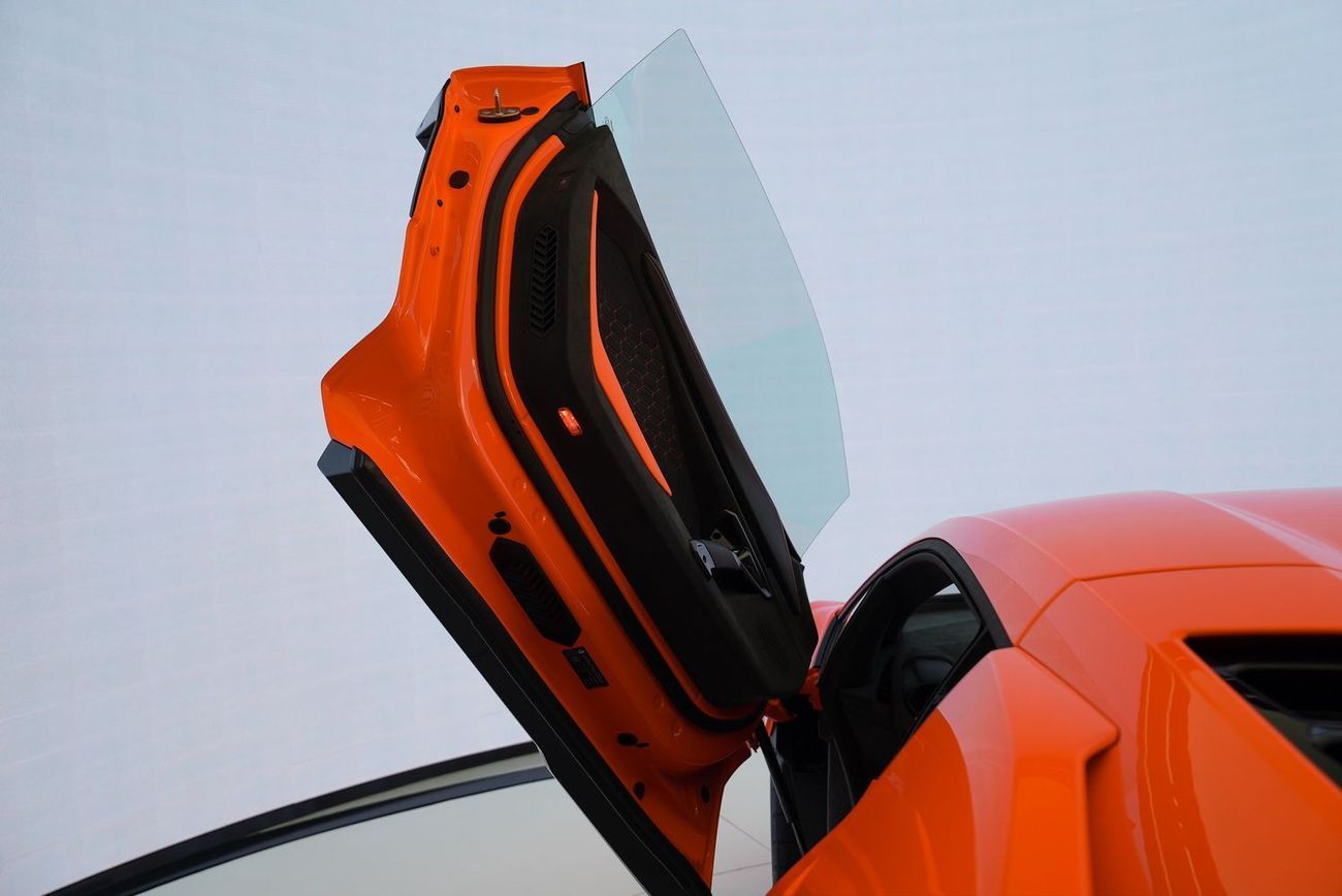 Lamborghini Revuelto 6.5L V12 Hybrid