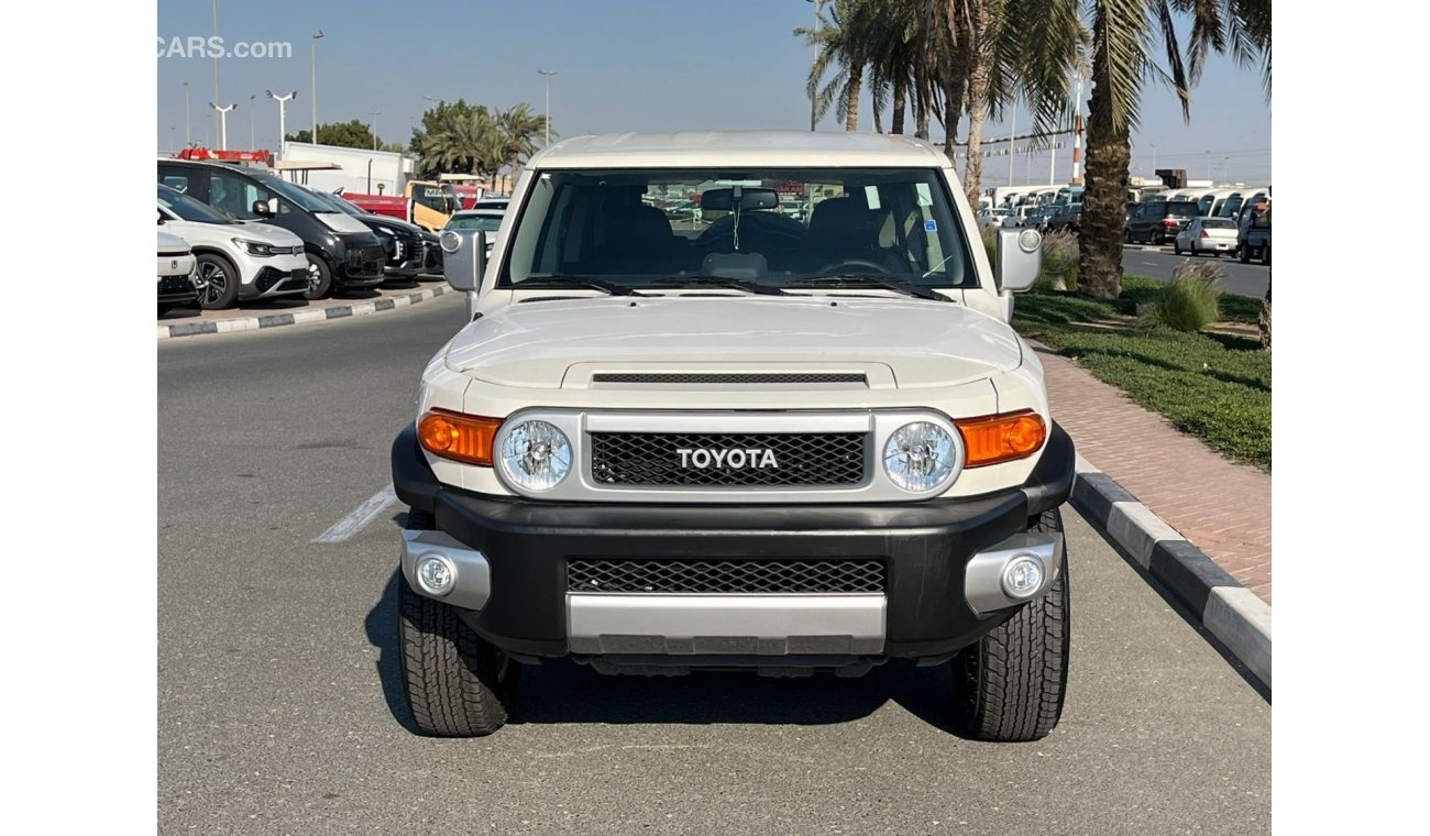 تويوتا إف جي كروزر FJ CRUISER 4.0L CRAWL SYSTEM