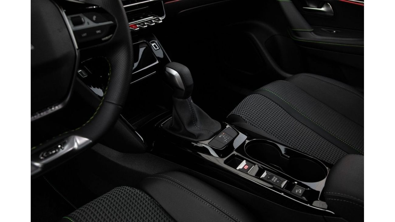 Peugeot 2008 GT  | 1,821 P.M  | 0% Downpayment | Agency Warranty & Service!