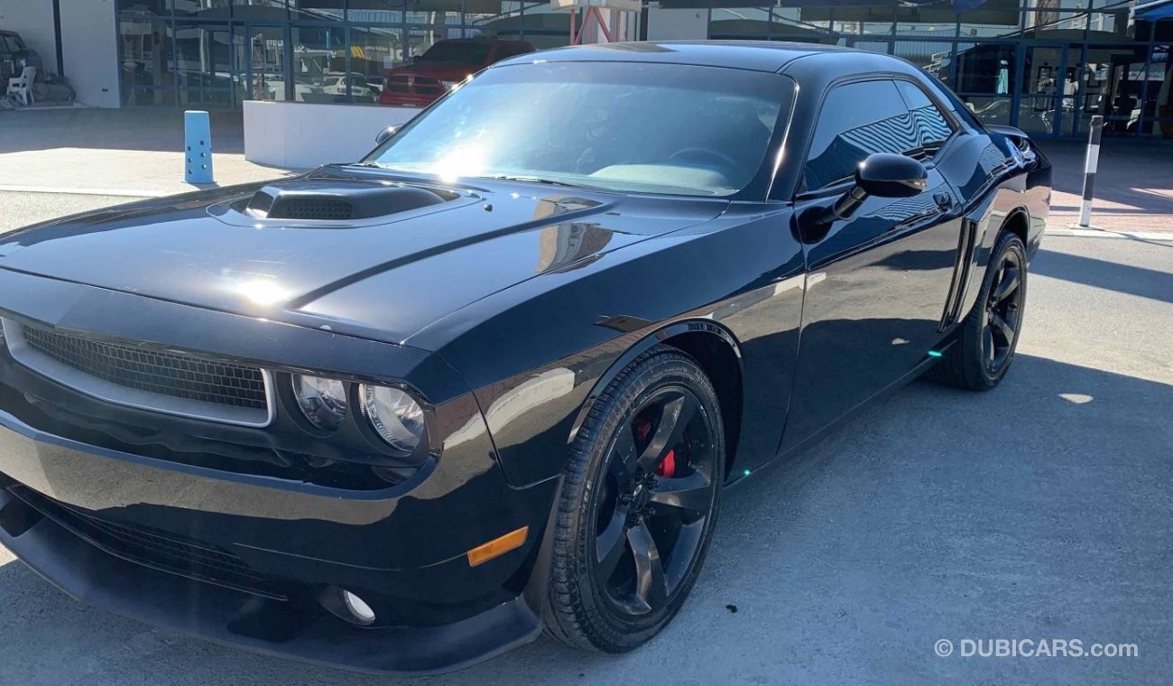 Dodge Challenger Shaker 392 HEMI V8  CONDITION! GREAT PRICE!