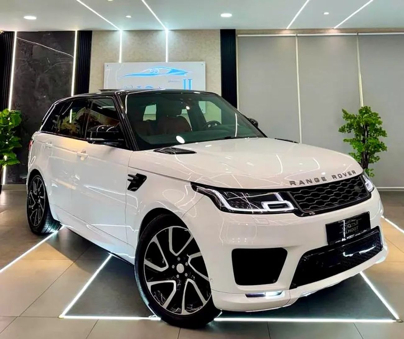 لاند روفر رينج روفر سبورت AUTOBIOGRAPHY || GCC II FULLY LOADED I| PANORAMIC I| SCREENS || ACCIDENTS FREE