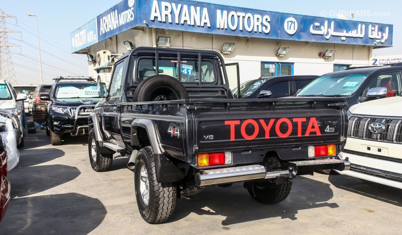 Toyota Land Cruiser Pick Up Diesel engine 1vD  Right Hand Drive Clean car