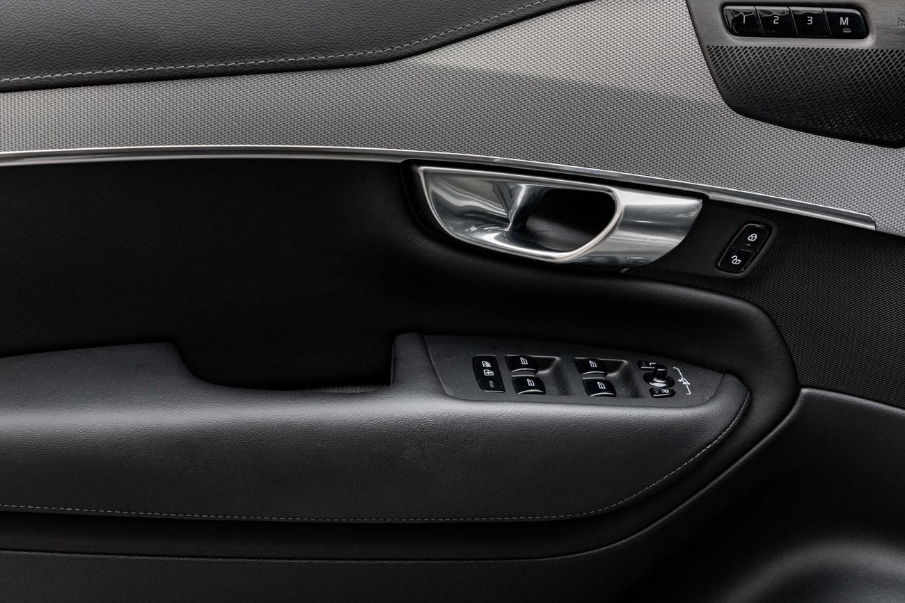 Volvo XC90 XC90 B5 Ultimate Bright AWD | 2,938 P.M | 0% Downpayment | Agency Warranty!