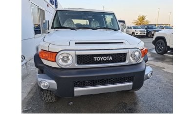 تويوتا إف جي كروزر 2023 Toyota FJ Cruiser 4.0L Petrol, 4WD AT