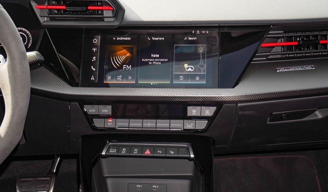 أودي RS3 TFSI quattro 2.5L Sportback