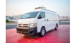 Toyota Hiace 2011 | TOYOTA HIACE HIGH-ROOF CHILLER | THERMAL 1400R VAN 3-SEATER | 5-DOORS | GCC | VERY WELL-MAINT