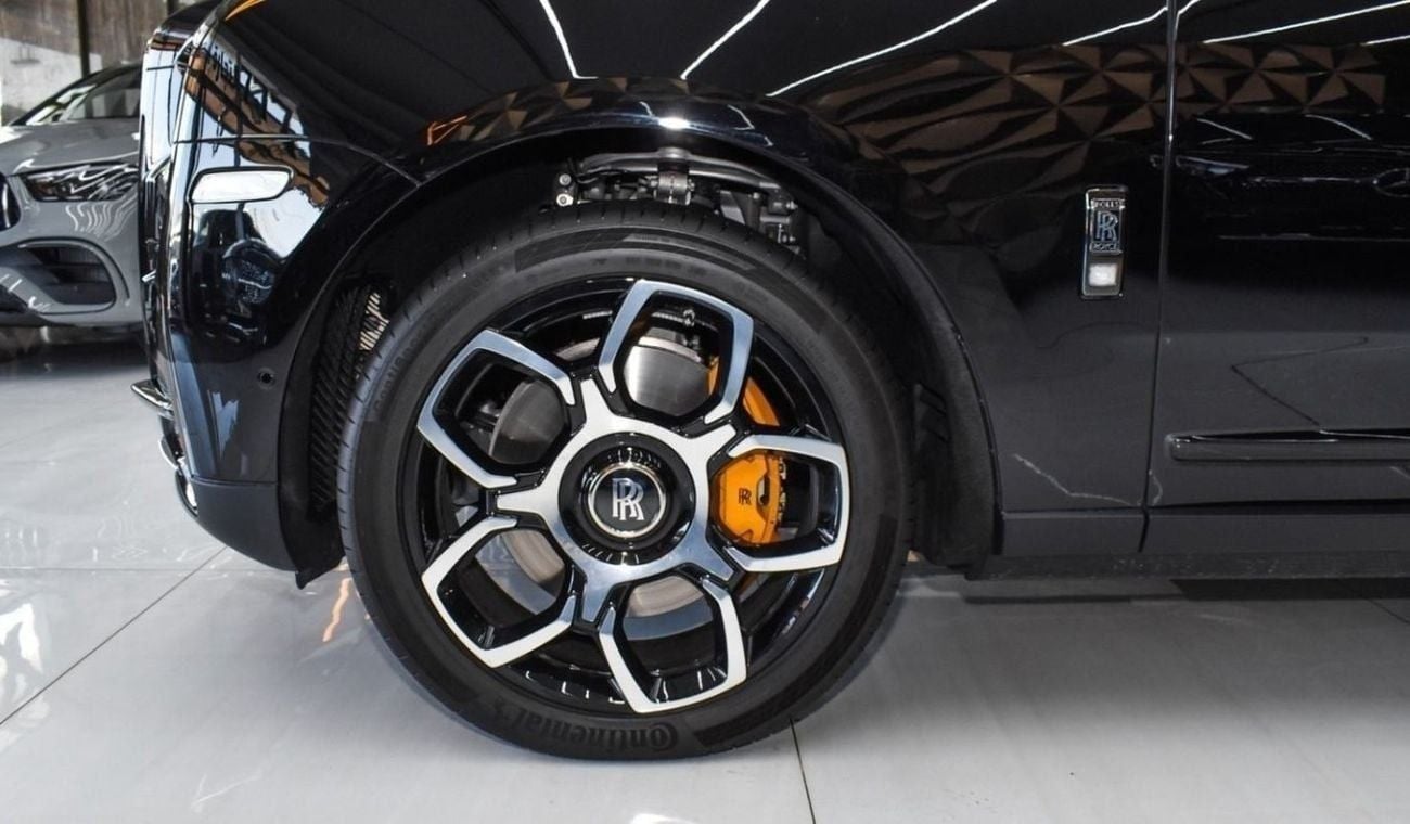 Rolls Royce Cullinan BLACK BADGE 2023 Rolls-Royce Cullinan | 6.75L Twin-Turbo V12 | 600 KM | European Specs