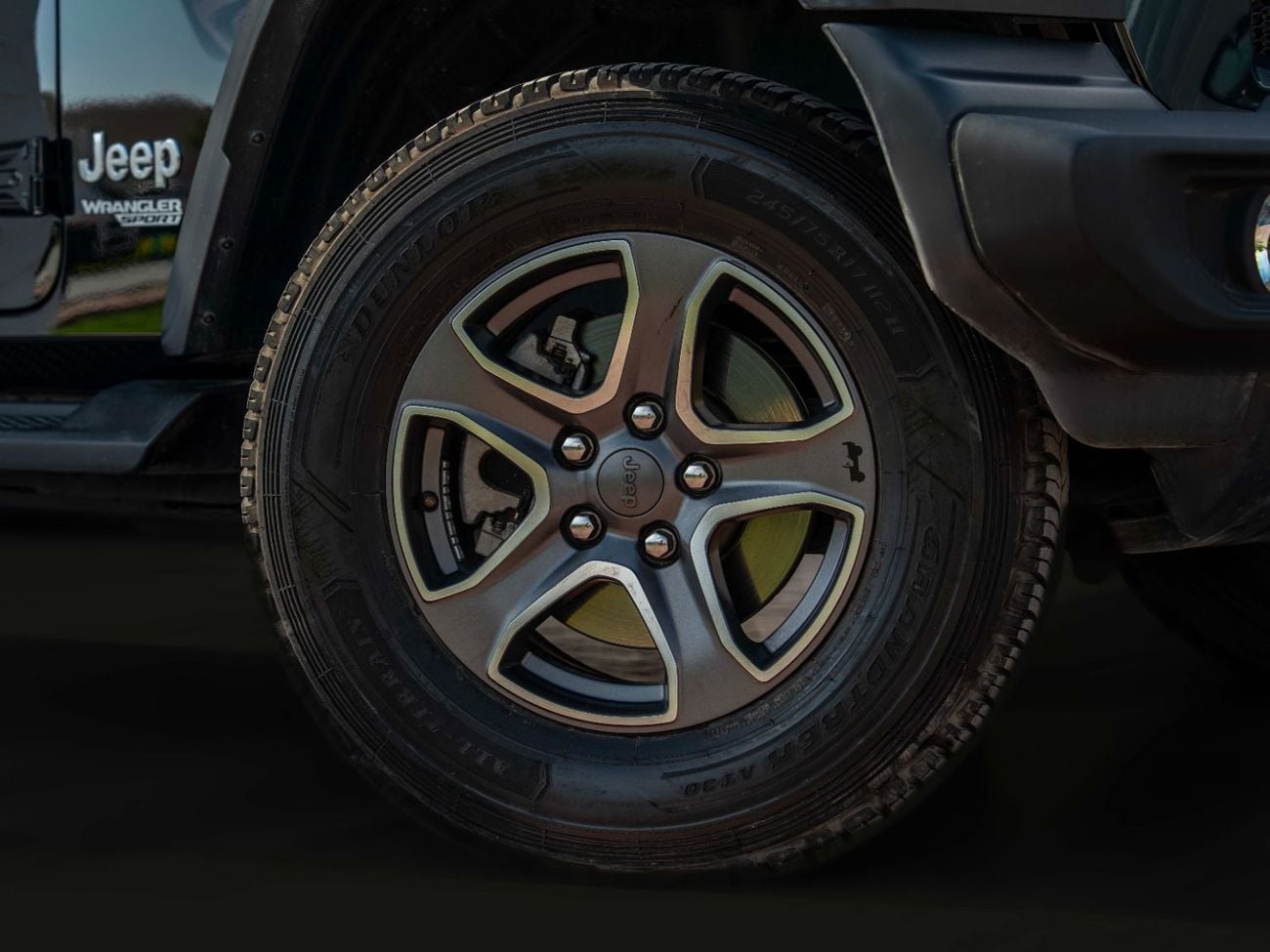 Jeep Wrangler Sport 3.6L A/T (4 Seater)