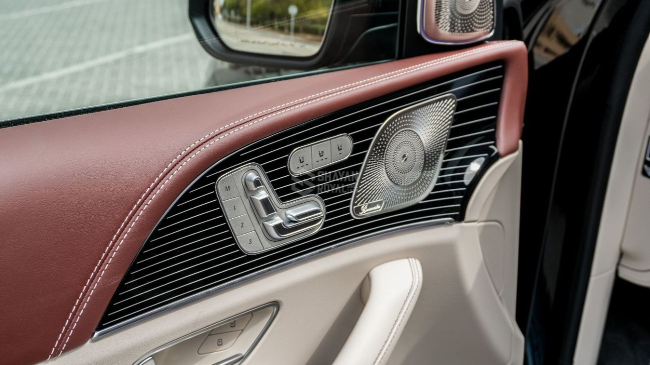 Mercedes Maybach GLS600 Maybach 4 MATIC 4.0L PETROL V8 TT  EXECUTIVE SEATS AT 4WD 2026MY
