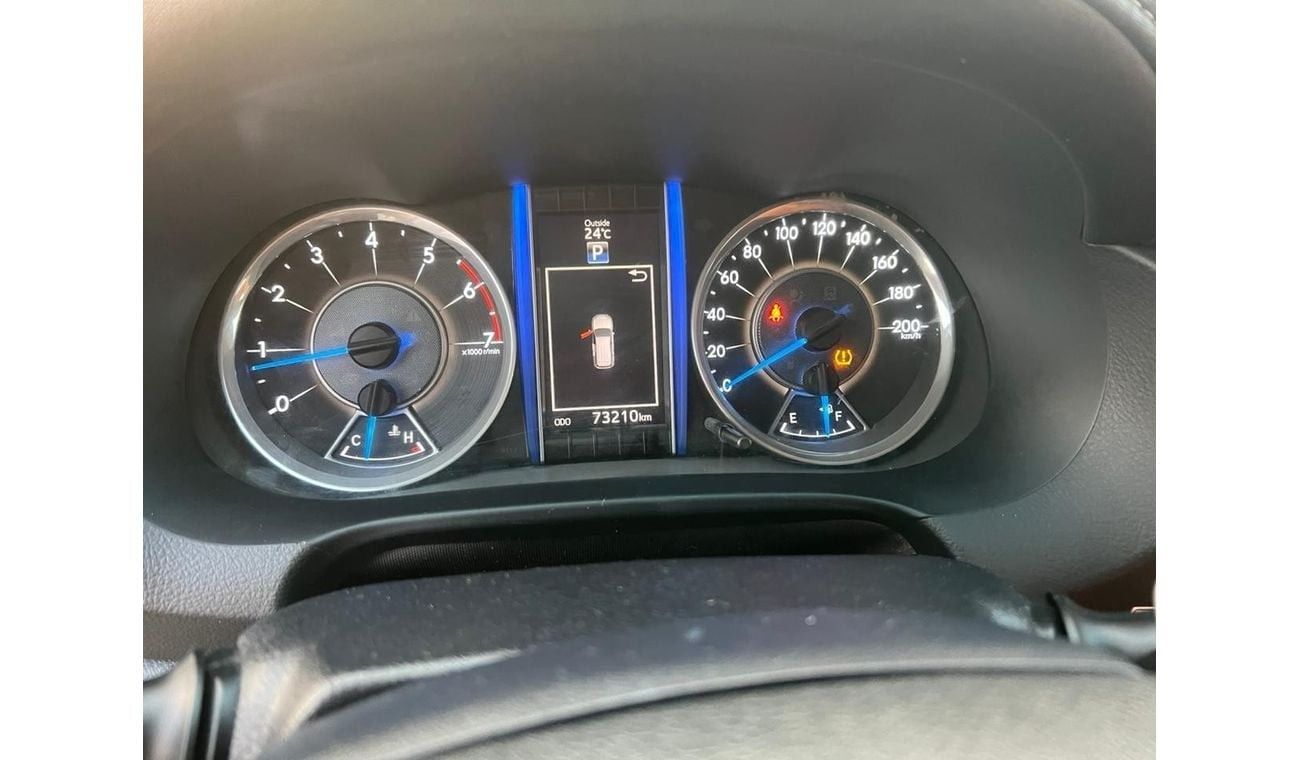 Toyota Fortuner 2017 TOYOTA FORTUNER GXR V6 4X4  FULL OPTION - PUSH START - LEATHER SEATS - REAR CAM - STEERING GEAR