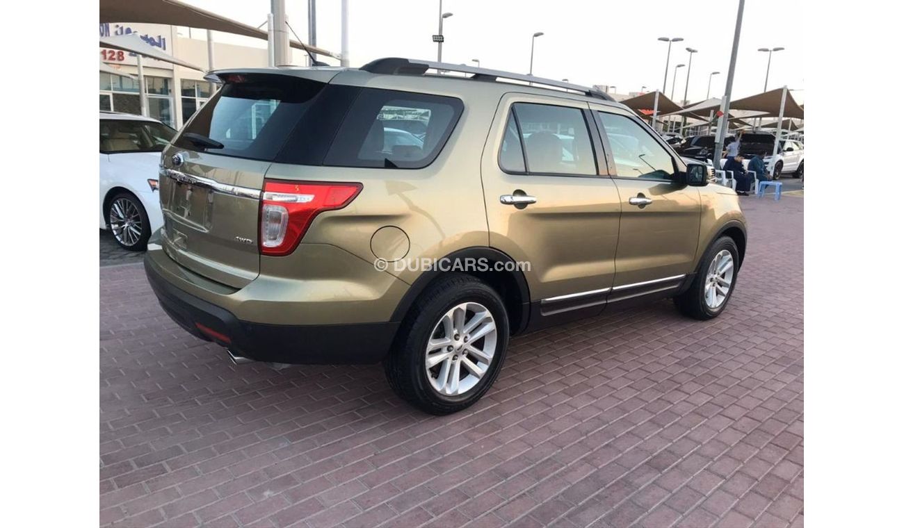 Ford Explorer Ford Explorer 2012 gcc full option Panoramic for sale