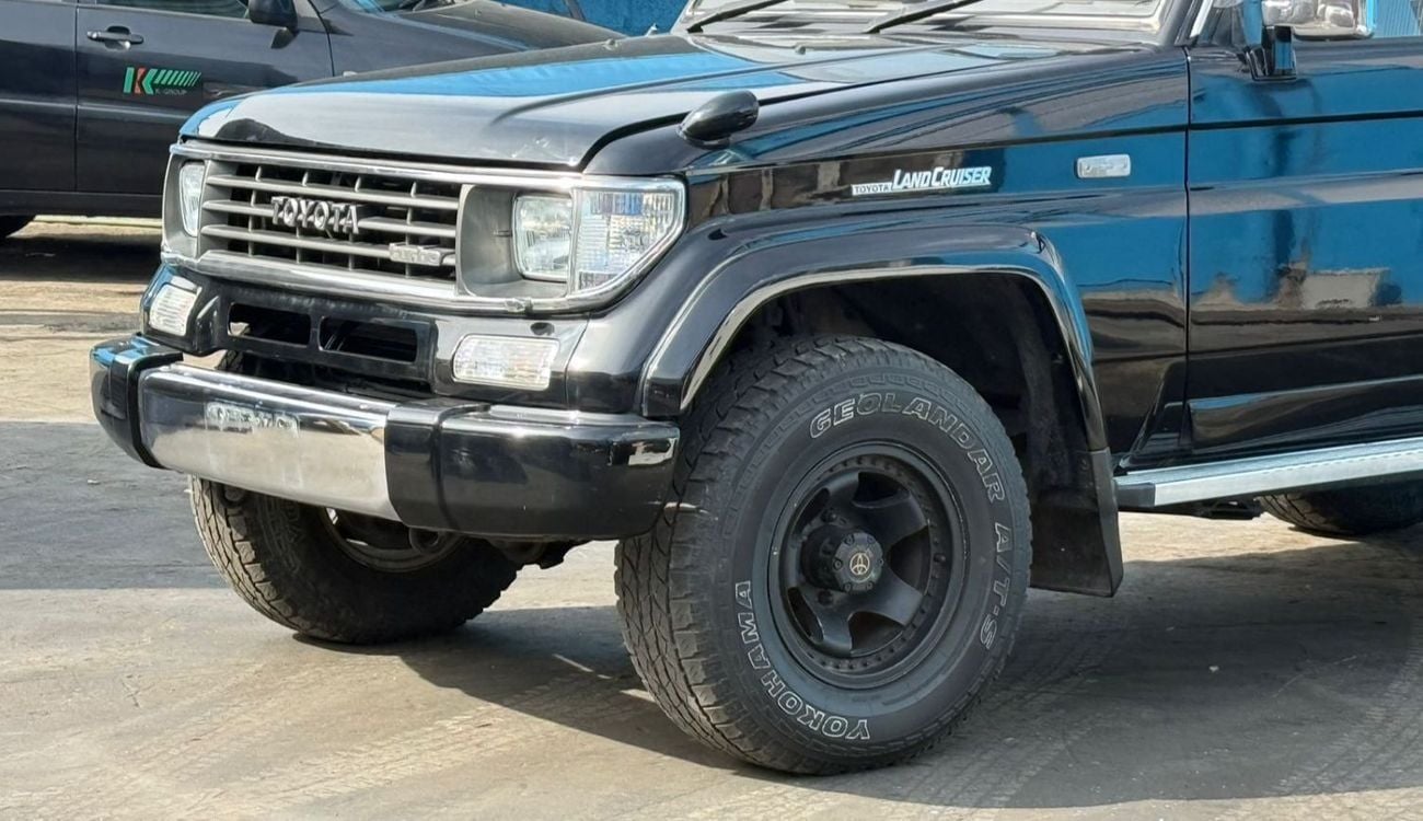 Toyota Land Cruiser