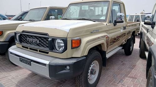 Toyota Land Cruiser Pick Up Std 4.0L Single Cab Utility 4WD