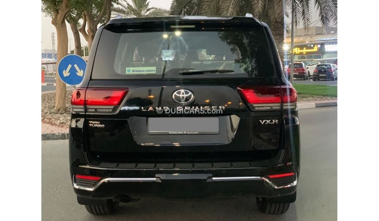 جديدة تويوتا لاند كروزر VXR 2022 للبيع في دبي - 537726