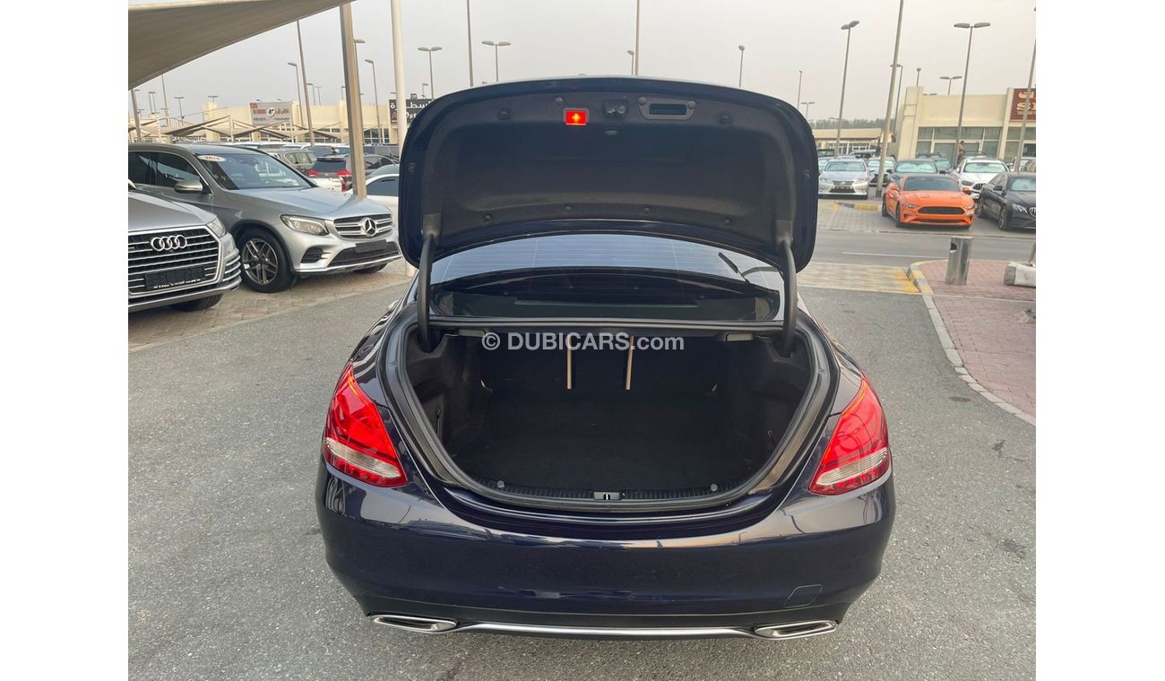 Mercedes-Benz C 300 Luxury