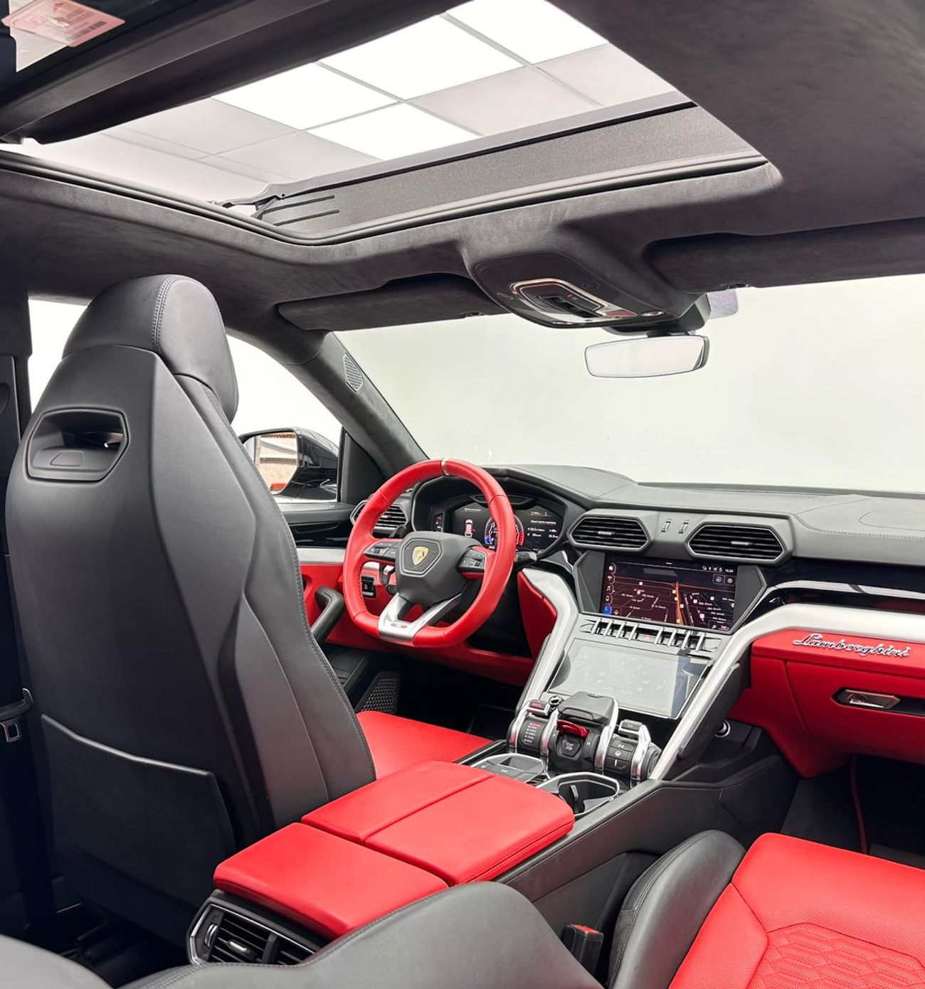 لامبورغيني اوروس 2019 Lamborghini Urus, 1 Year Warranty Unlimited KM, Full Service History, GCC