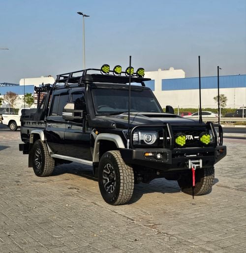 تويوتا لاند كروزر بيك آب Standard 1VD-FTV 4.5L V8 Diesel Engine Manual Gear 4WD 5 Seats 4 Doors