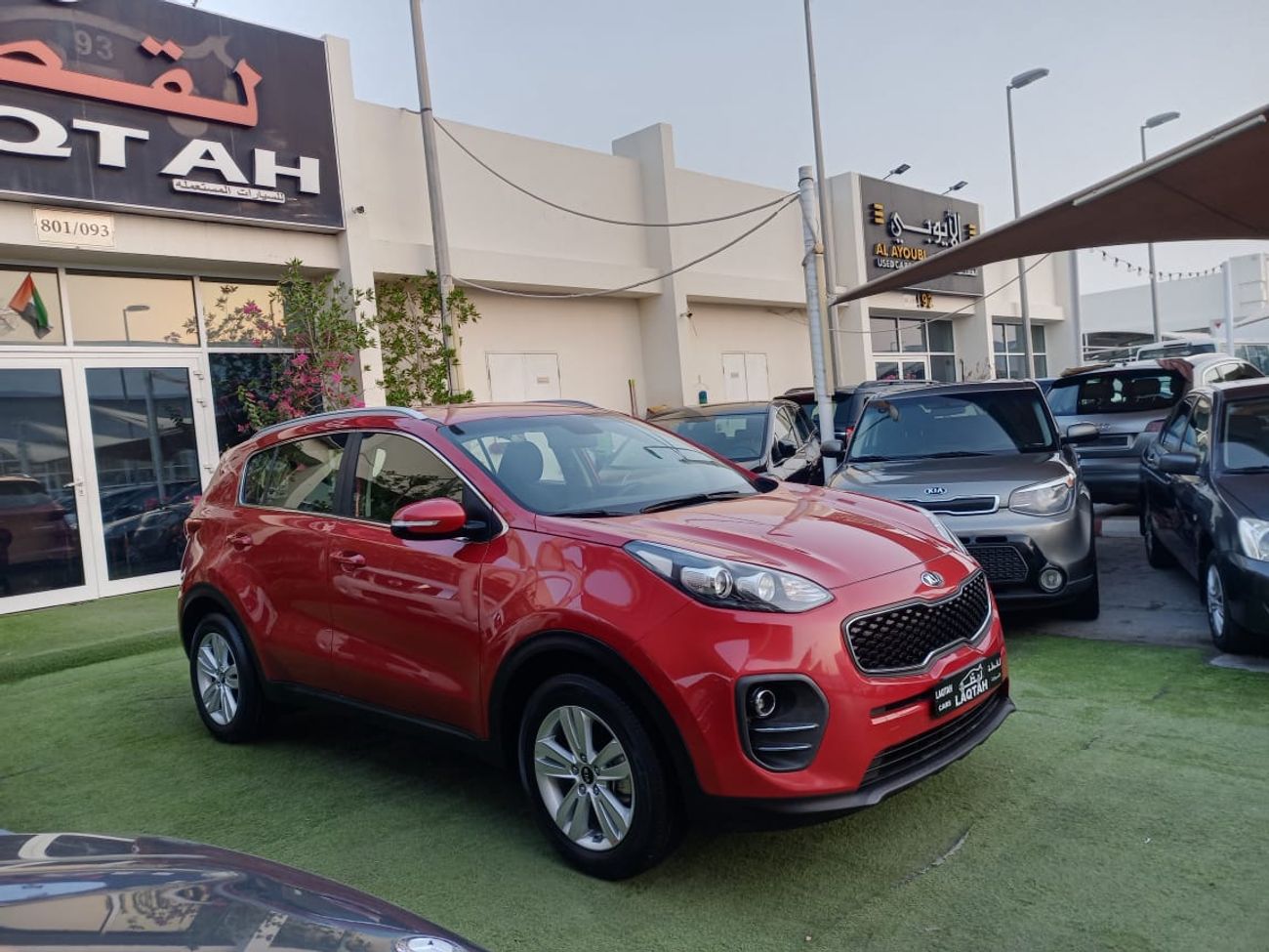 كيا سبورتيج خليجى  صبغ وكالة 1600 سى سى موديل 2018 مثبت سرعة تحكم رنجات أنوار ضباب بحالة ممتازة