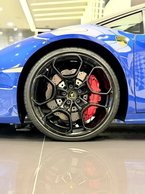 Lamborghini Huracan BRAND CONDITION