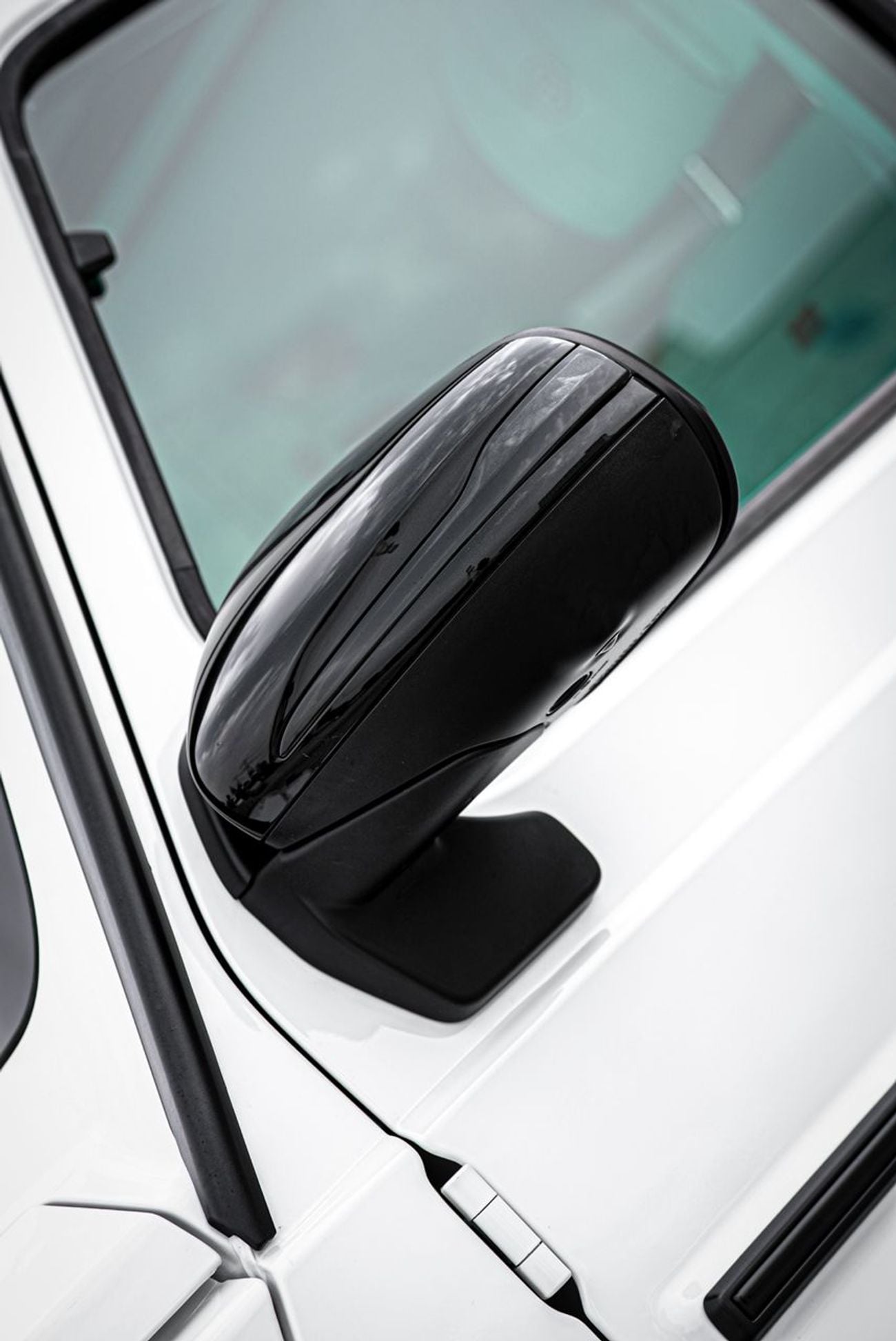 Mercedes-Benz G 63 AMG Std 4.0L Brabus Kit AMG