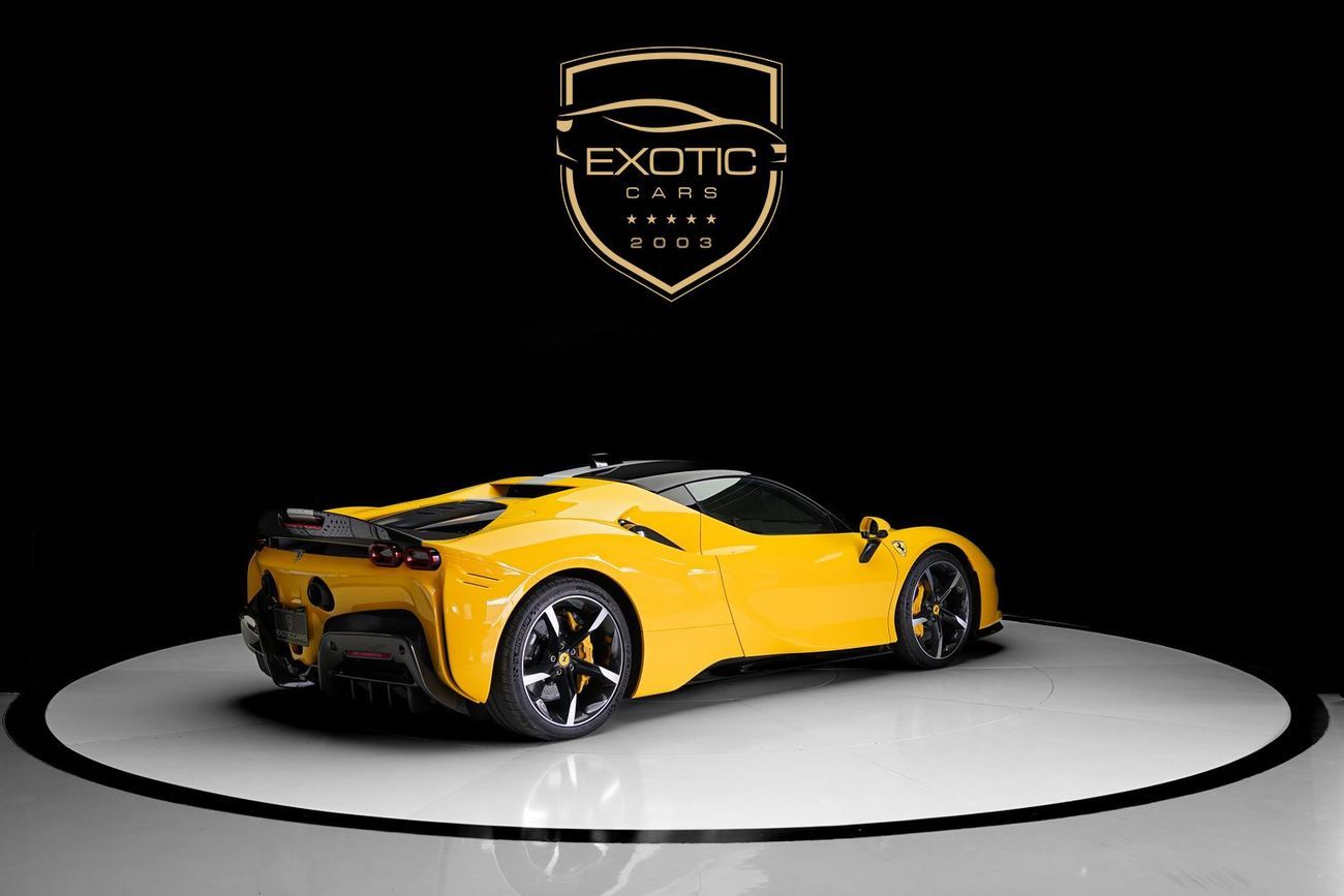 فيراري SF90 ستراديل STRADALE