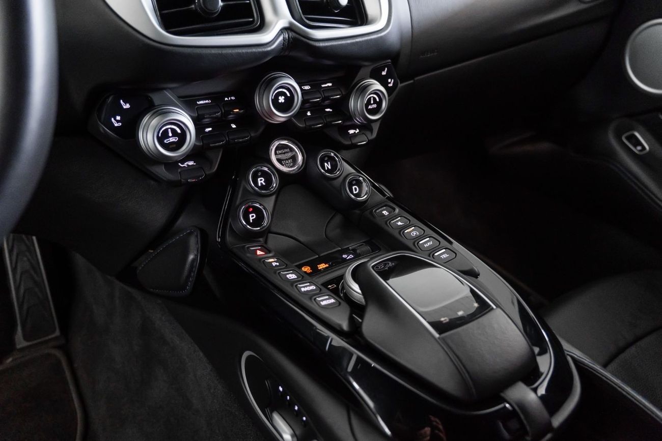 Aston Martin Vantage 2019 Aston Martin Vantage / Full PPF / Full History / Warranty