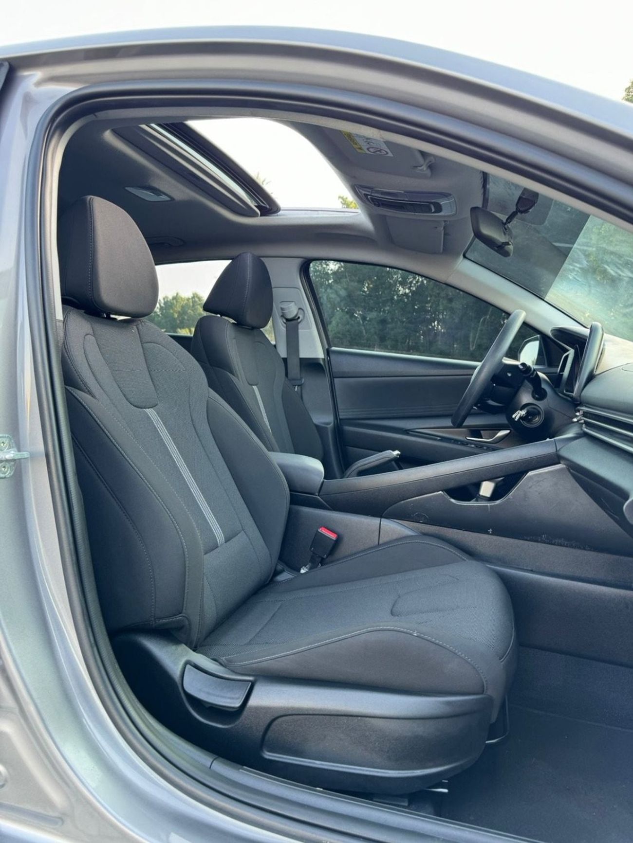 هيونداي إلانترا Hyundai Elentra ( 2.0L) 2023 Sunroof Original paint