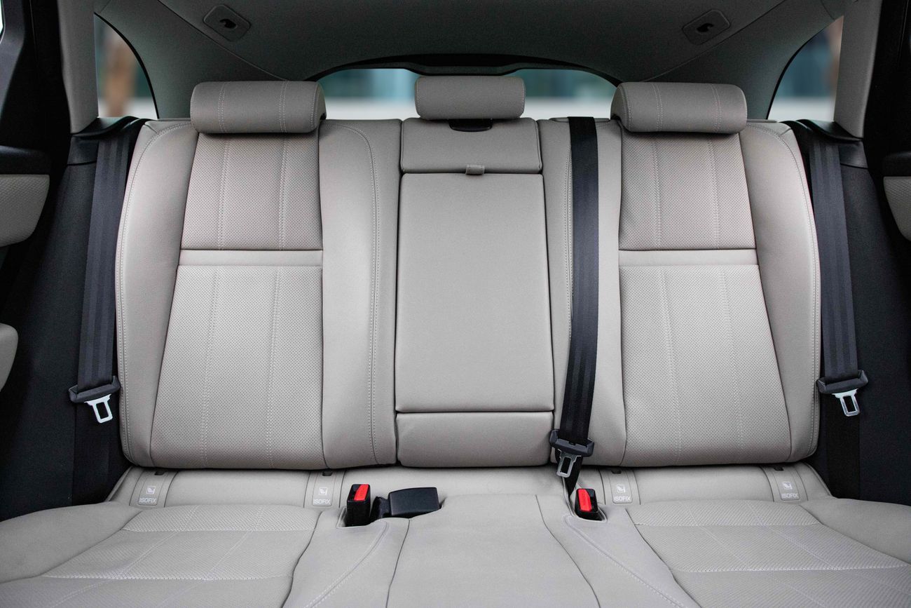 لاند روفر رينج روفر فيلار Range Rover Velar | 2,546 P.M | 0% Downpayment | P250 S | FSH!