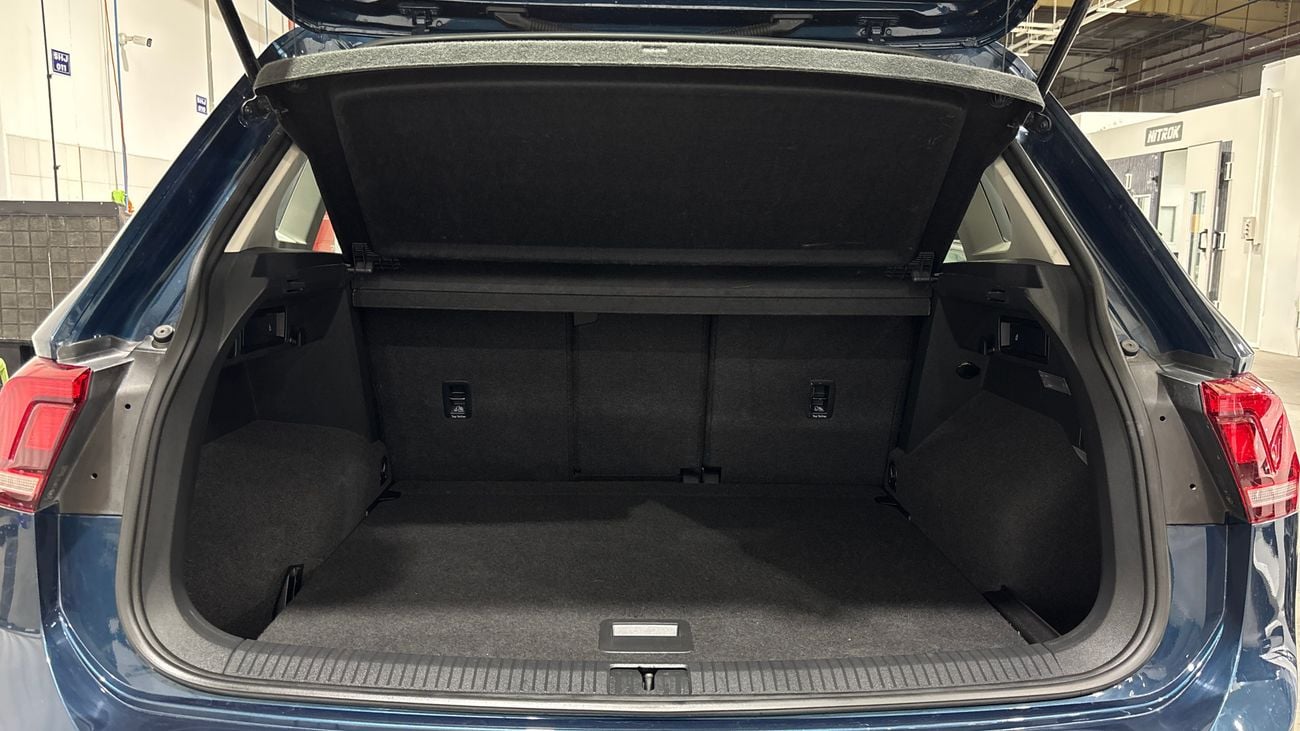 Volkswagen Tiguan LIFE 2023 LIFE | AED 981/Month | 0 DP | 30 Day Return | Warranty | Service History