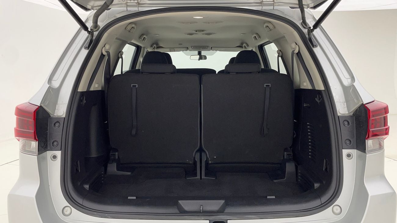 نيسان إكستيرا SE 2.5 | بدون دفعة مقدمة | اختبار القيادة في المنزل