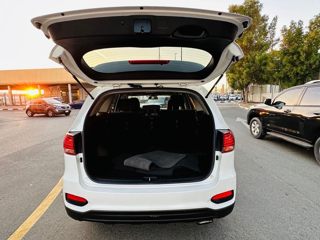 Kia Sorento Base 2.4L AWD