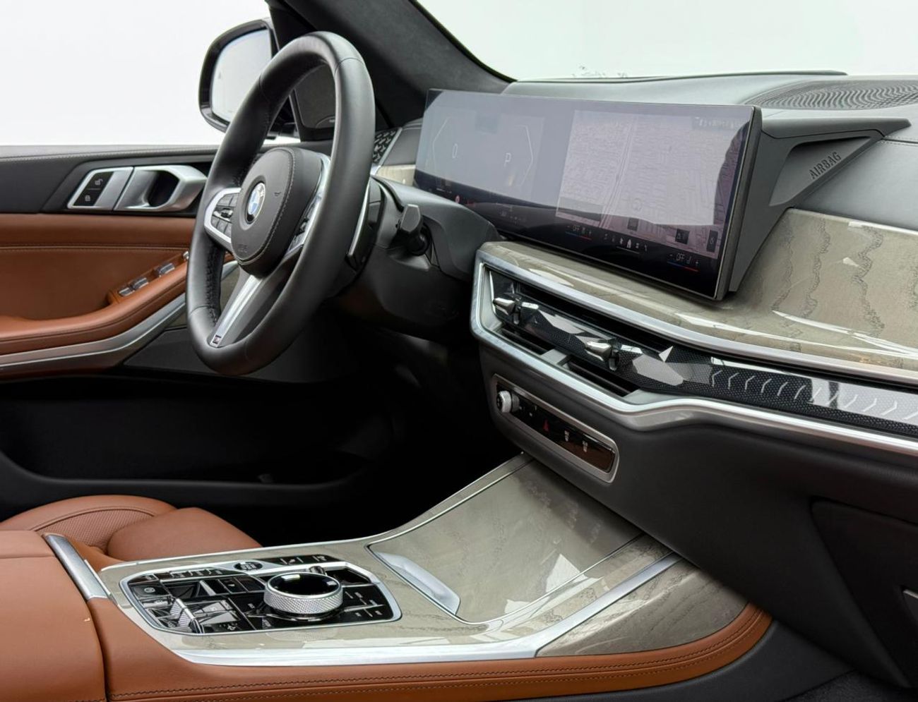 بي أم دبليو X7 2024 BMW X7 xDrive40i M-Sport, 2029 BMW Warranty + Service Pack, Low Km, 7 Seater, Fully loaded, GCC