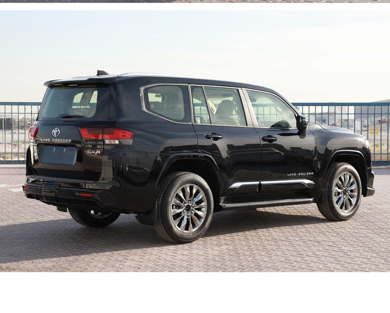 تويوتا لاند كروزر GXR 3.5L